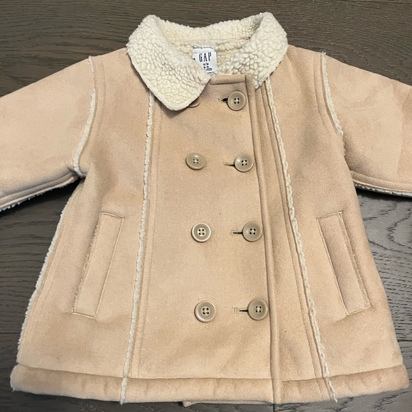 Baby gap creme suede baby coat 3-6M EUC - Picture 3 of 6